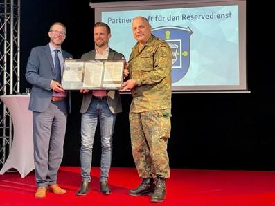Stadt Langenselbold stärkt den Reservedienst der Bundeswehr